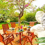 Gasthof Ile des Plaisirs, Chambre Adults Only, Piscine au Sel, Jacuzzi, Petit Dejeuner Tropical Offert Graulhet
