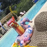 Ile des Plaisirs, Chambre Adults Only, Piscine au Sel, Jacuzzi, Petit Dejeuner Tropical Offert Gasthof Graulhet