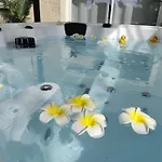 Ile Des Plaisirs, Adults Only Avec Piscine Au Sel & Petit-dejeuner Offert Graulhet