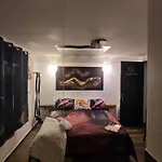 Ile Des Plaisirs, Adults Only Avec Piscine Au Sel & Petit-dejeuner Offert Pensjonat Graulhet