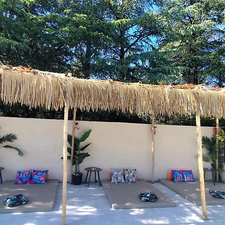Ile Des Plaisirs, D'hotes Naturistes Avec Petit-dejeuner Tropical Inclus Penzion Graulhet