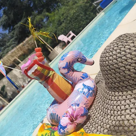 Ile Des Plaisirs , Domaine Naturiste Et Libertin, Adults Only Penzion Graulhet