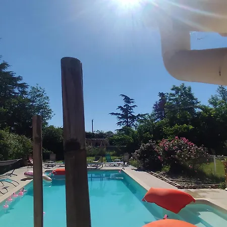 Ile Des Plaisirs, D'hotes Naturistes Avec Petit-dejeuner Tropical Inclus Penzion