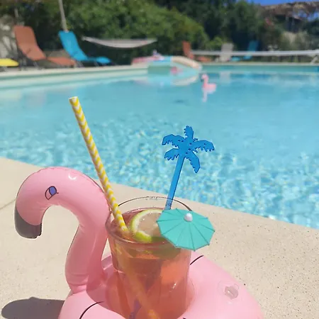 Penzion Ile Des Plaisirs, D'hotes Naturistes Avec Petit-dejeuner Tropical Inclus