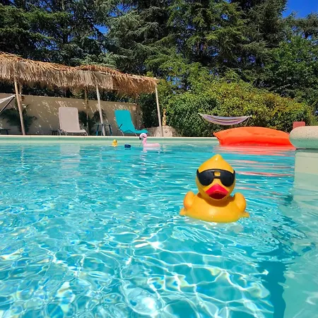 Penzion Ile Des Plaisirs , Domaine Naturiste Et Libertin, Adults Only 3*