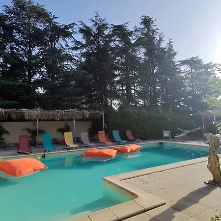 Ile Des Plaisirs , Domaine Naturiste Et Libertin, Adults Only 3* Graulhet