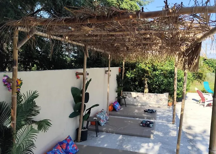 Affittacamere Ile Des Plaisirs, Adults Only, Piscine Au Sel, Jacuzzi, Petit Dejeuner Tropical Offert Graulhet