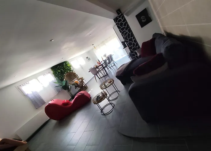 Affittacamere Ile Des Plaisirs, Adults Only, Piscine Au Sel, Jacuzzi, Petit Dejeuner Tropical Offert 3*